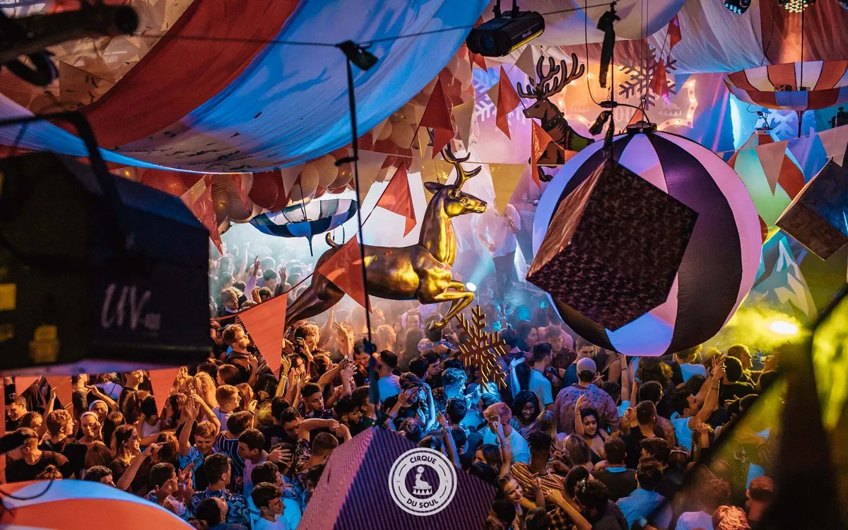 Immersive venue transformation and partner events